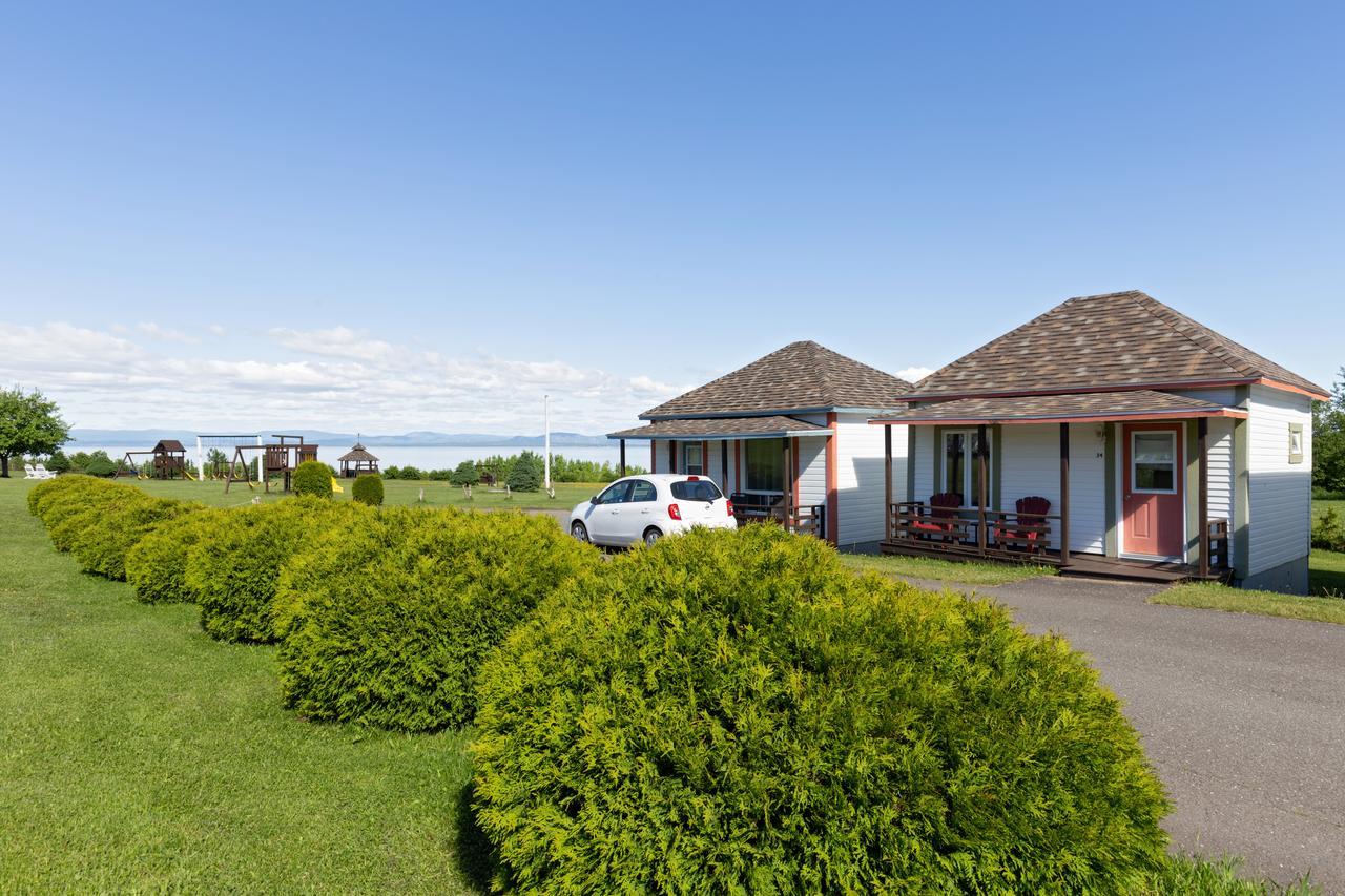Motel Au Fleuve D'Argent Riviere-du-Loup Bagian luar foto